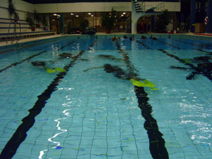 Prova på dyk i pool DSD